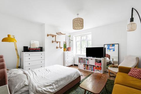 Studio for sale, Tulse Hill, London, SW2