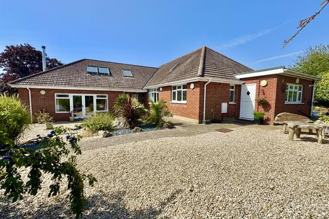 6 bedroom bungalow for sale, Green Lane, Shanklin, PO37