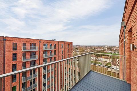 1 bedroom flat to rent, New Road, Dagenham, RM9