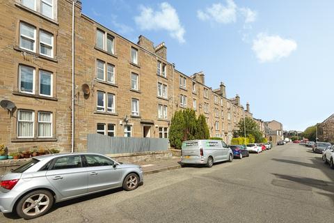 2 bedroom flat for sale, Scott Street, Dundee, DD2