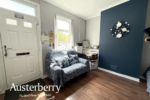 2 bedroom terraced house for sale, Cliveden Place, Stoke-On-Trent ST3