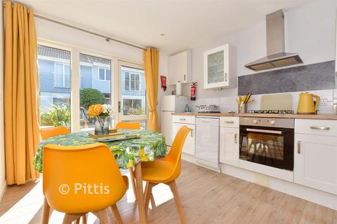 2 bedroom park home for sale, Westbay Club, Norton, Isle of Wight