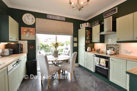 Grosvenor Drive, Hornchurch, Essex