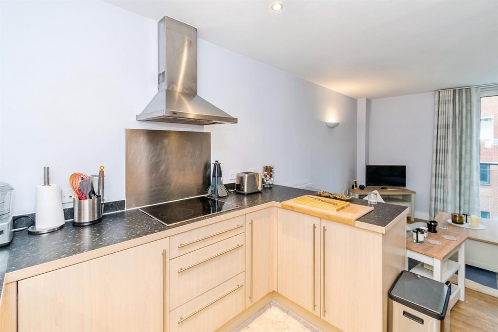 Apartment in Southampton, Ocean Village, St Mary's - View 5