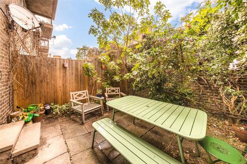 Pelter Street, Tower Hamlets, London, E2
