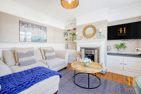 3 bedroom end of terrace house for sale, Coval Lane, Chelmsford, CM1