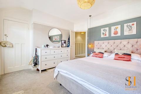 3 bedroom end of terrace house for sale, Coval Lane, Chelmsford, CM1