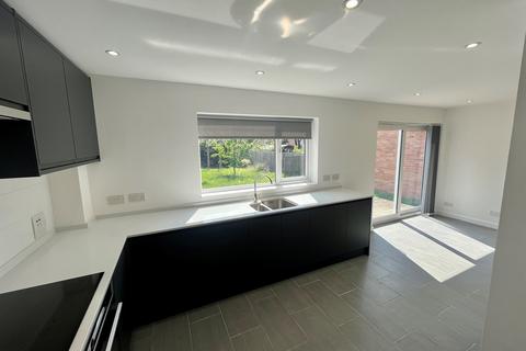 2 bedroom link detached house for sale, Cedar Close, Raf Lakenheath, Brandon
