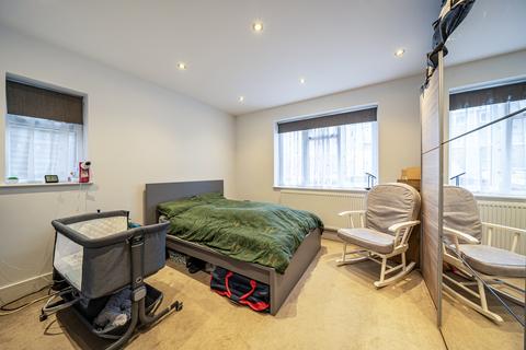 1 bedroom apartment for sale, Wellington Road, Pinner