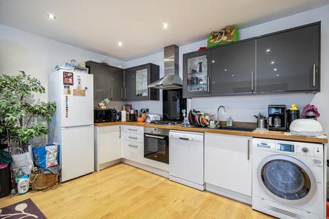 1 bedroom apartment for sale, Wellington Road, Pinner