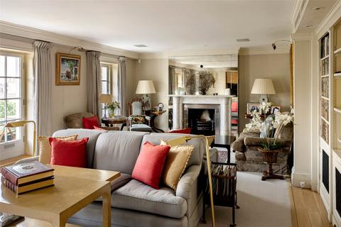 undefined, Eaton Square, Belgravia, London, SW1W