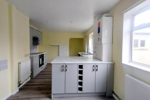 3 bedroom terraced house for sale, Churchill Way, Corsham