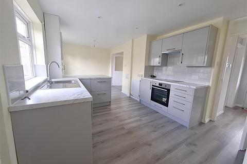 3 bedroom terraced house for sale, Churchill Way, Corsham
