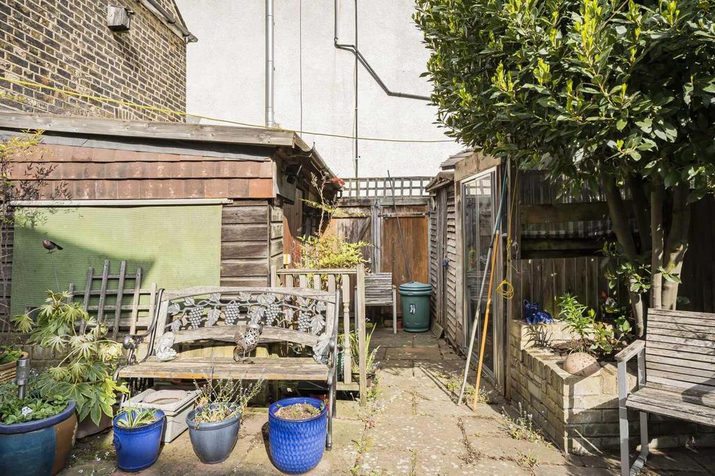 GARDEN (pic 2)