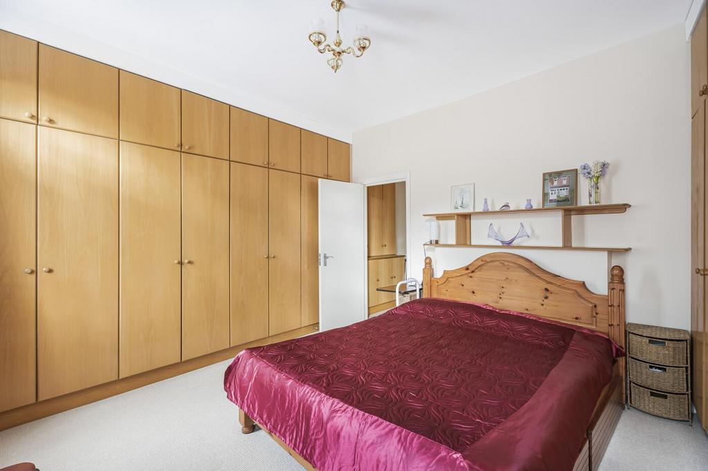 BEDROOM 1 (pic 2)