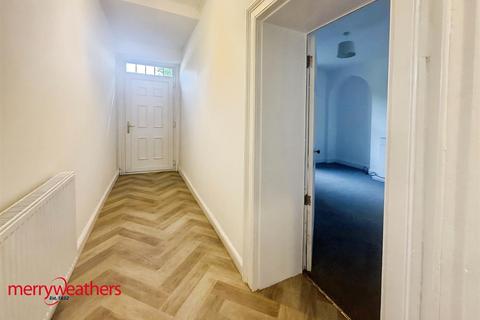 2 bedroom semi-detached house to rent, Green Street, Greasbrough, Rotherham, S61