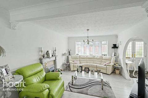 Marston Road, Clayhall