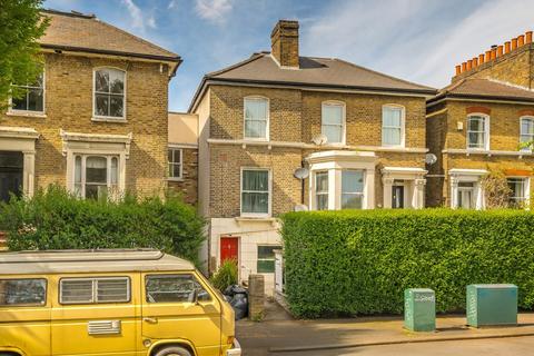 1 bedroom flat for sale, Shardeloes Road, New Cross