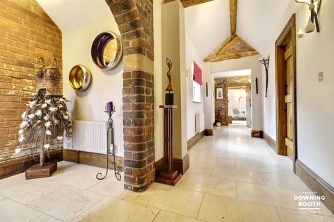 4 bedroom barn conversion for sale, Linden Byre, Cappers Lane, Lichfield, WS14 9JP