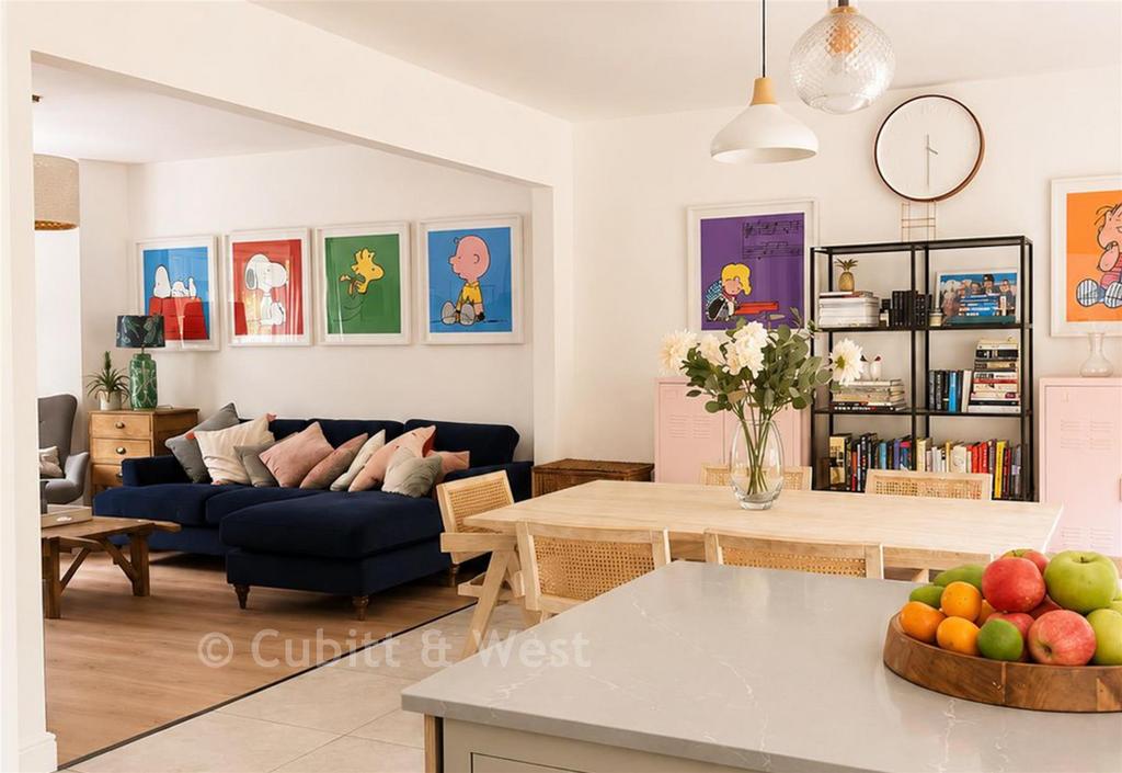 Lounge/Kitchen/Dining Room