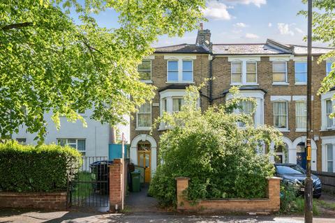 Linden Grove, Nunhead, London, SE15