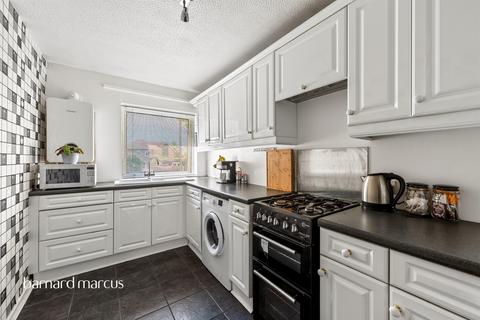 1 bedroom apartment for sale, Watermead, Tadworth