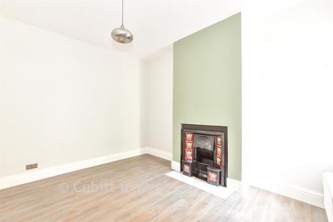 3 bedroom terraced house for sale, St. Chad's Avenue, Portsmouth PO2