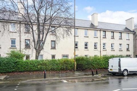 2 bedroom flat for sale, Craigentinny Road, Flat 6, Edinburgh EH7