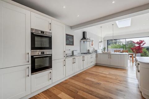 4 bedroom detached house for sale, Manor Rise, Bearsted, Maidstone