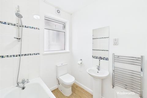 3 bedroom apartment for sale, Sunningfields Road, London NW4