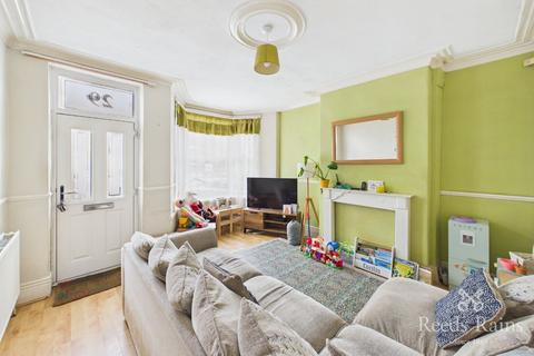 3 bedroom terraced house to rent, Wynyard Road, Sheffield S6