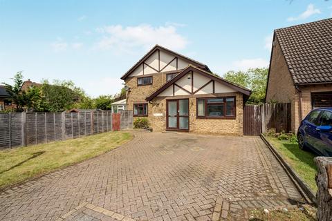 Detached house - Illingworth Place, Oldbrook, Milton Keynes