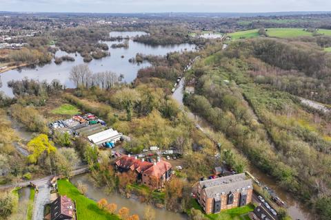 undefined, North East Spring Well Lane, Rickmansworth, WD3