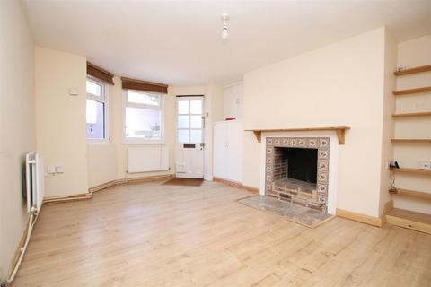 1 bedroom maisonette for sale, Bedford Road, Horsham, West Sussex