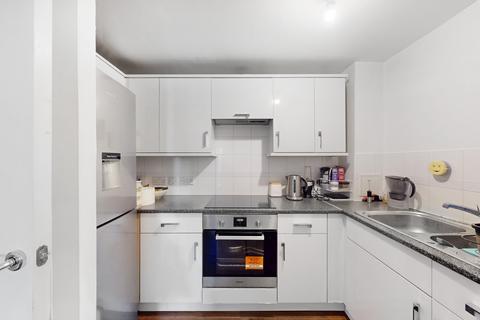 2 bedroom apartment for sale, City Gate House Eastern Avenue, Gants Hill IG2