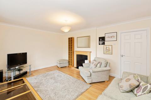 1 bedroom flat for sale, Manford Cross, Chigwell, IG7