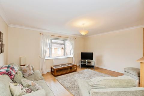 1 bedroom flat for sale, Manford Cross, Chigwell, IG7