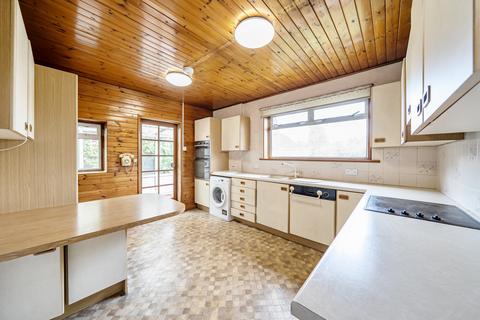3 bedroom bungalow for sale, Church Road, West Drayton