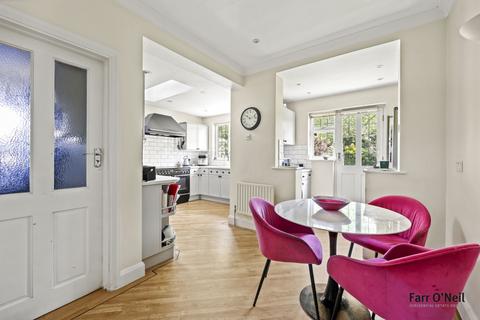 4 bedroom semi-detached house for sale, Forest Side, Buckhurst Hill, IG9