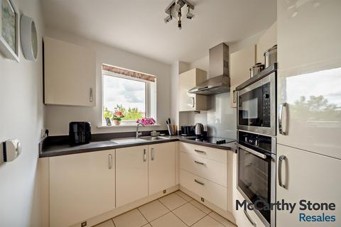 1 bedroom apartment for sale, Freeman House, Keepers Close, Canterbury, CT1 3YG