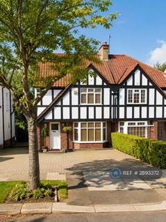 4 bedroom semi-detached house to rent, Farm Road, Edgware, HA8