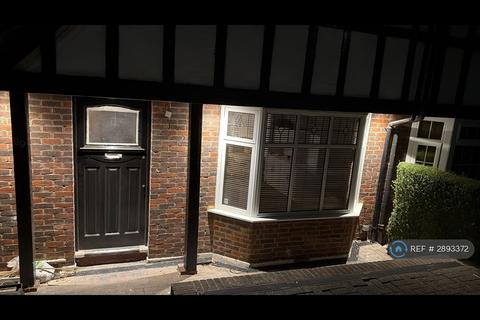 undefined, Farm Road, Edgware, HA8