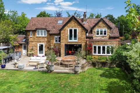 4 bedroom detached house for sale, Milford Road, Elstead, Godalming, Surrey, GU8