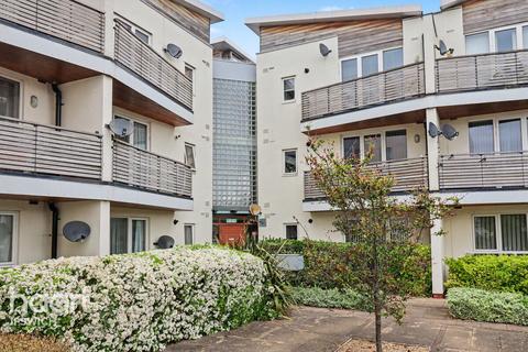2 bedroom apartment for sale, Hening Avenue, Ipswich
