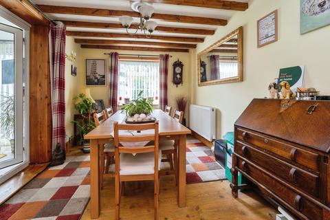 2 bedroom detached house for sale, Hornsea Road, Hull, HU11
