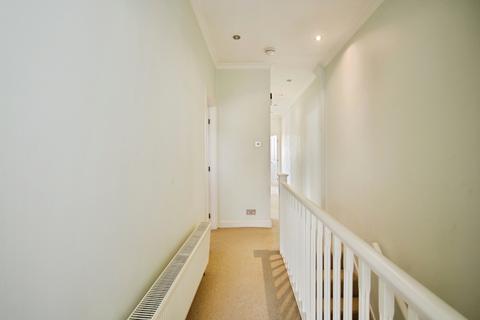 2 bedroom flat for sale, Arcadian Gardens, LONDON, London, N22