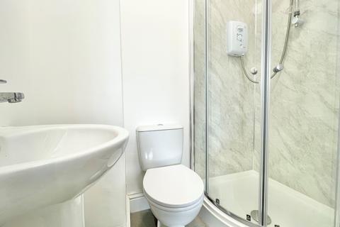 Studio to rent, Waterworks Road, Norwich, NR2