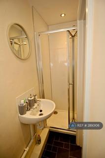 Studio to rent, St. Georges Place, Bath, BA1