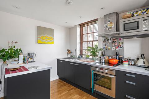1 bedroom apartment for sale, Scott Avenue, London, SW15