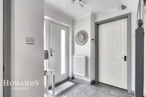 4 bedroom detached house for sale, Ullswater, Lowestoft